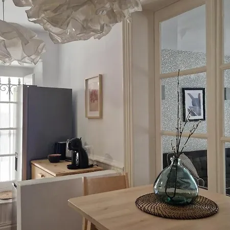 Basagoiti- Downtown And With Ocean Views Algorta