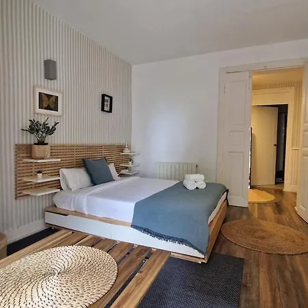 Basagoiti- Downtown And With Ocean Views * Algorta