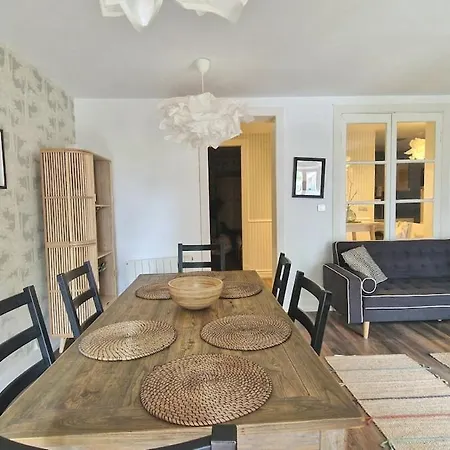 Basagoiti- Downtown And With Ocean Views *